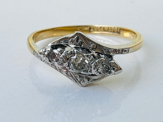 Antique 18ct Gold Diamond Ring