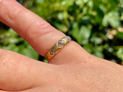 Antique 18ct Gold Diamond Ring