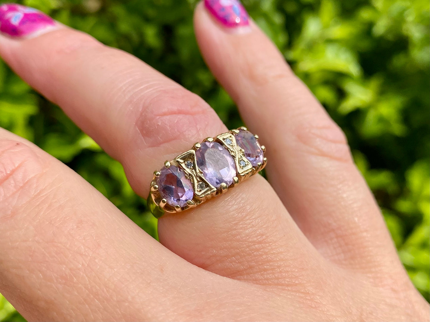 Vintage 9ct Gold Amethyst & Diamond Ring