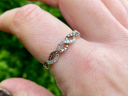 9ct Gold Diamond Ring