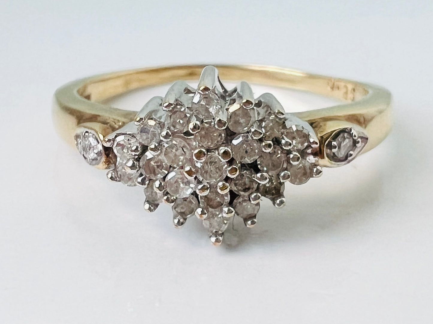 9ct Gold Diamond Ring