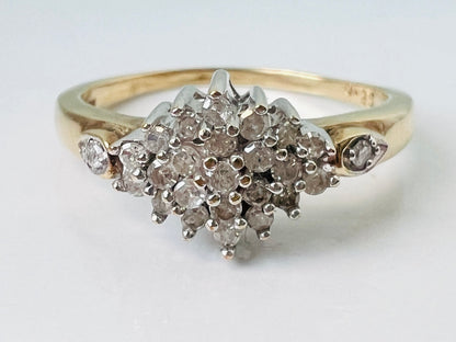 9ct Gold Diamond Ring