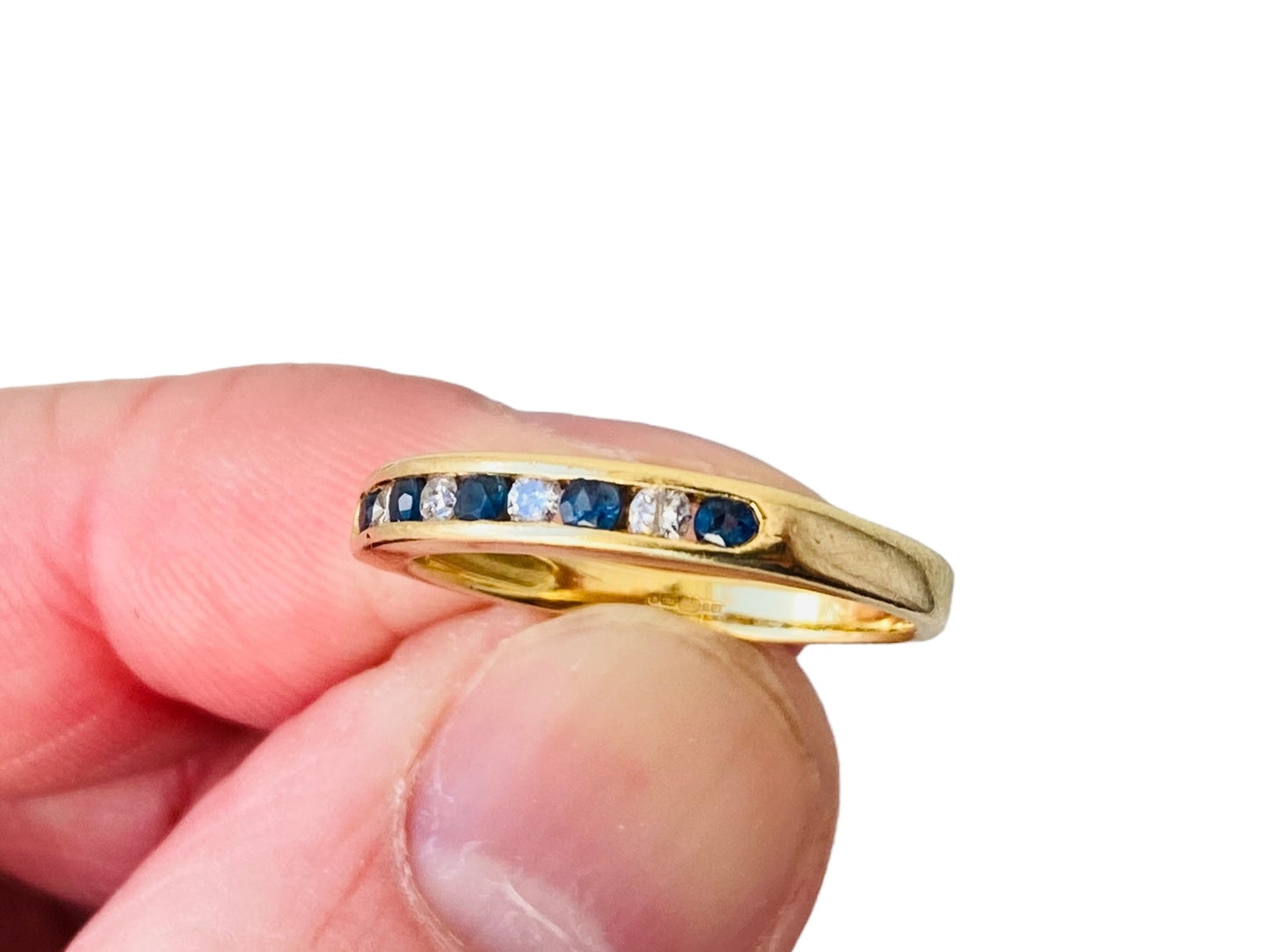18ct Gold Sapphire & Diamond Ring