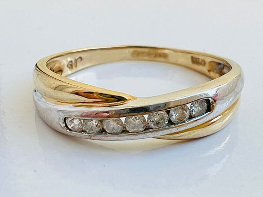 9ct Gold Diamond Ring