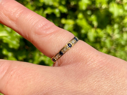 Vintage 9ct Gold Sapphire & Diamond Ring