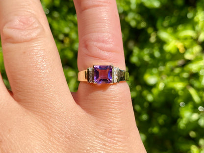 9ct Gold Amethyst & Diamond Ring