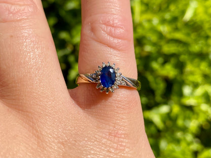 9ct Gold Sapphire & Diamond Ring
