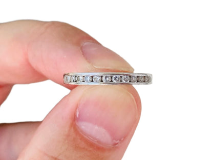 9ct Gold Eleven-Stone Diamond Ring