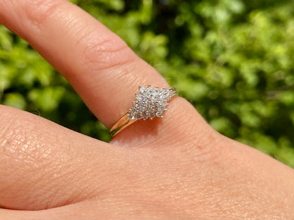 9ct Gold 0.33ct Diamond Cluster Ring