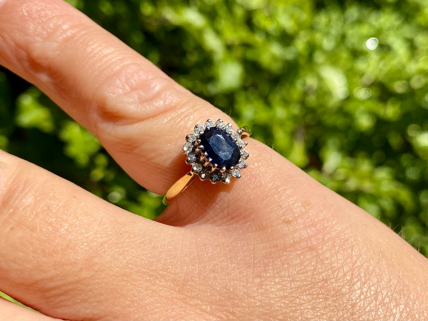 Vintage 18ct Gold Sapphire & Diamond Ring