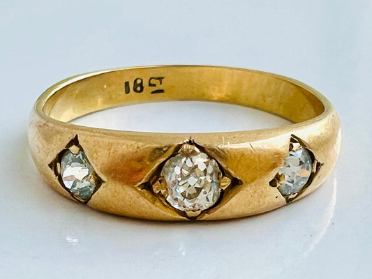 Antique 18ct Gold Diamond Ring