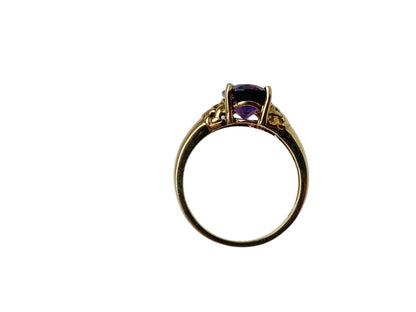 9ct Gold Amethyst Ring