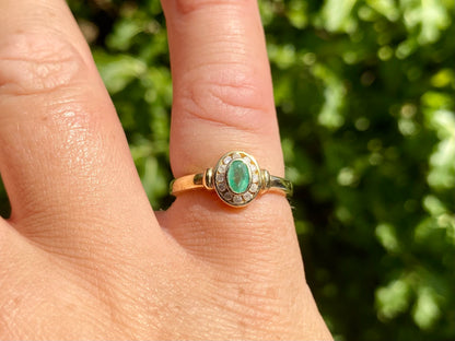 9ct Gold Emerald & Diamond Ring