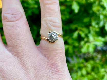 Vintage 9ct Gold Diamond Ring