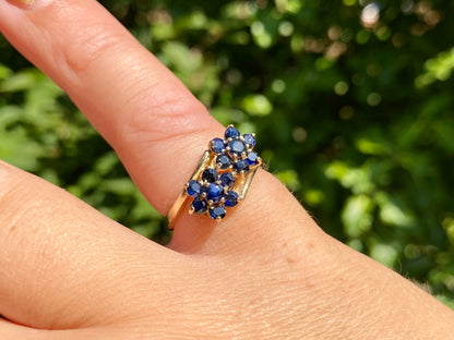 Vintage 9ct Gold Sapphire Double Daisy Ring