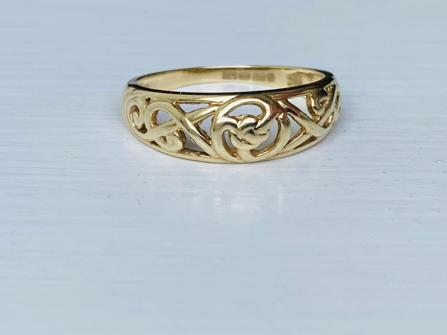 9ct Gold Celtic Style Ring