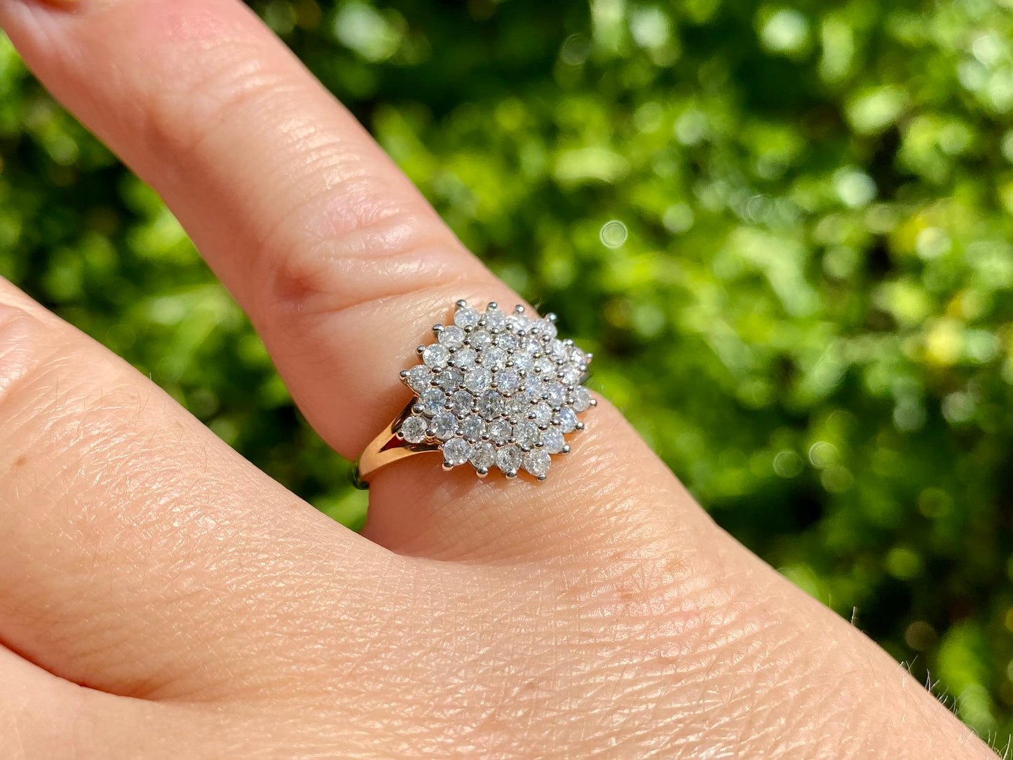 9ct Gold Diamond Ring