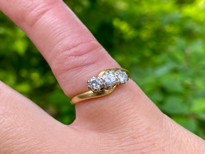 Vintage 18ct Gold Three-Stone 0.51ct Diamond Ring