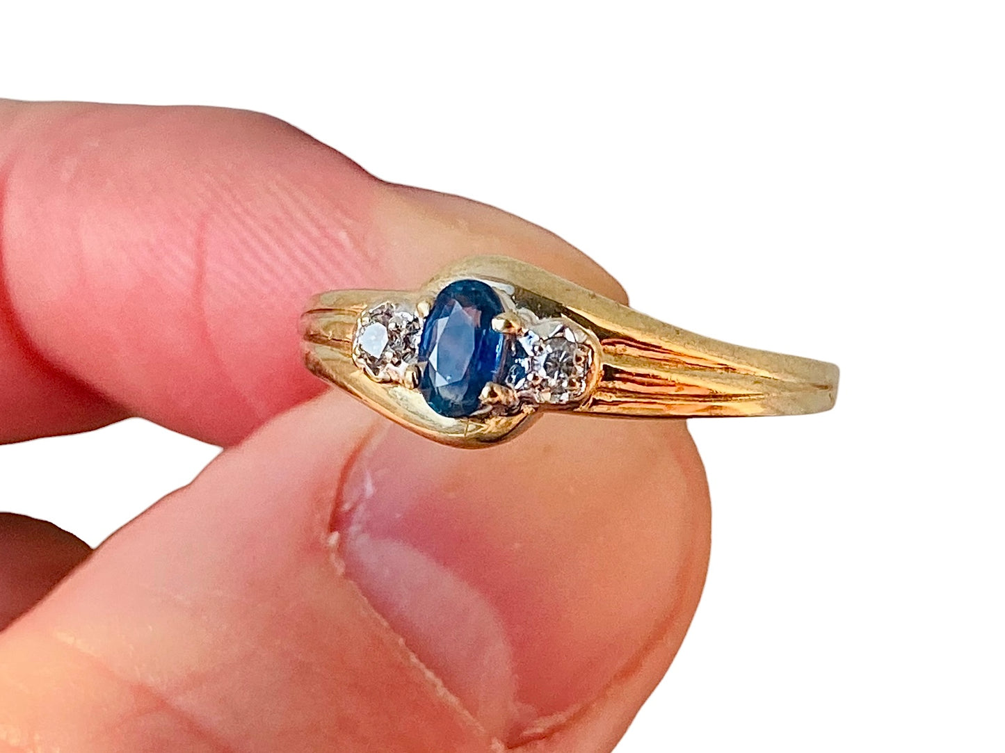 Vintage 9ct Gold Sapphire & Diamond Ring