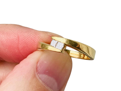 18ct Gold Diamond Ring