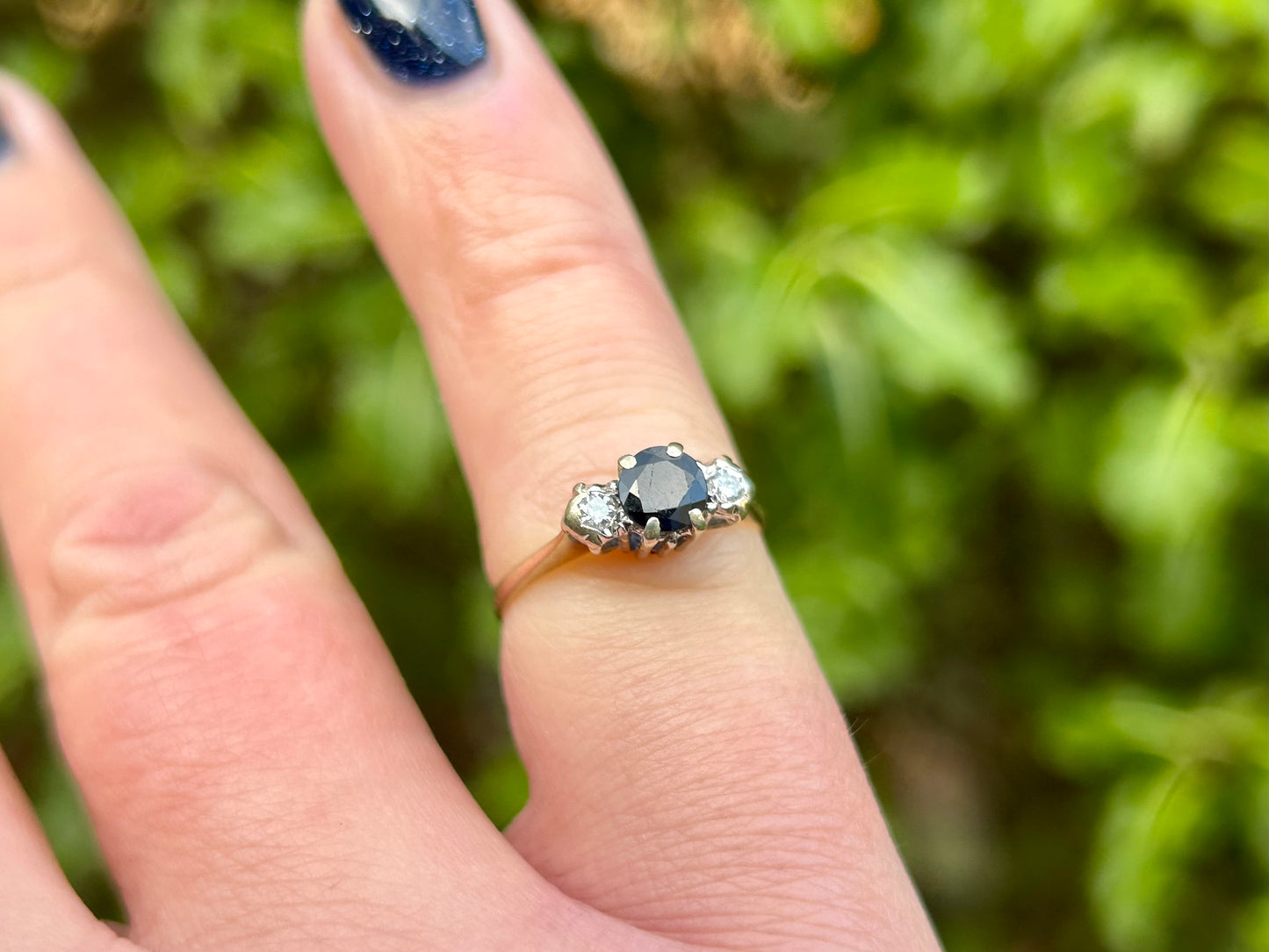 Vintage 9ct Gold Sapphire & Diamond Ring