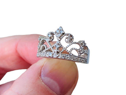 9ct Gold Diamond Tiara Ring