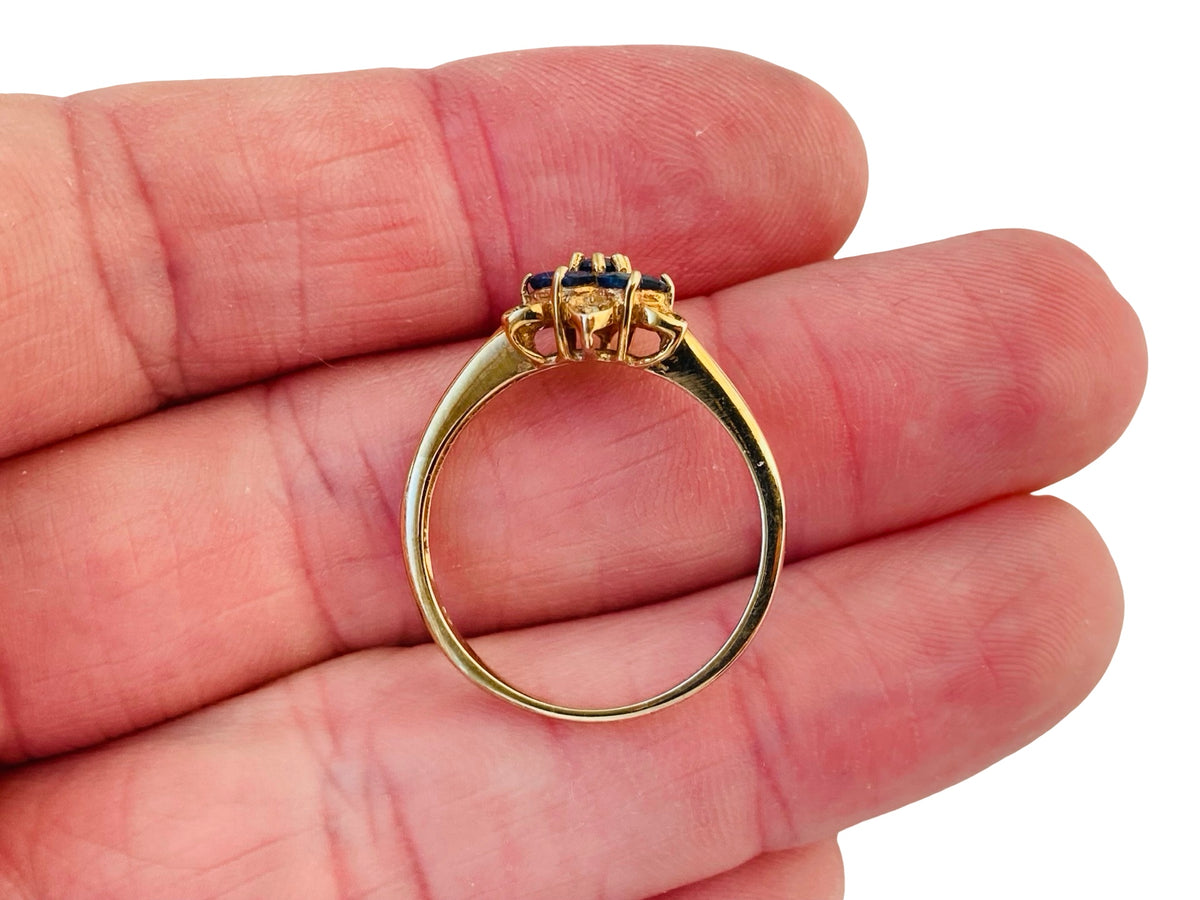9ct Gold Sapphire & Diamond Ring