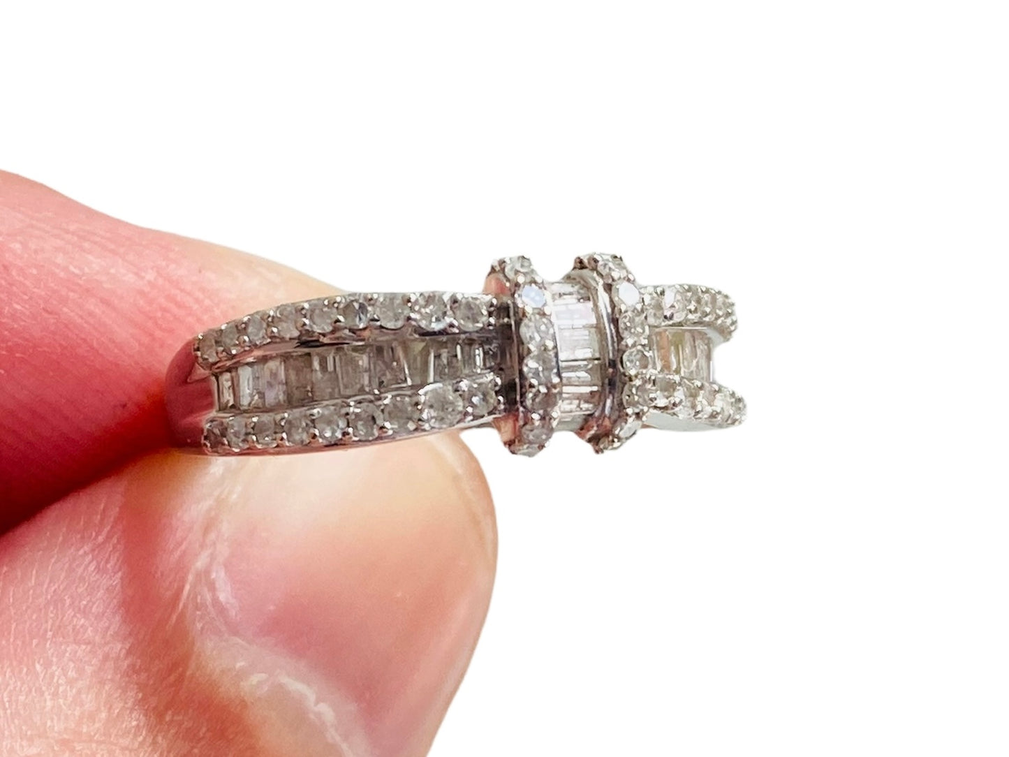 9ct Gold Diamond Ring