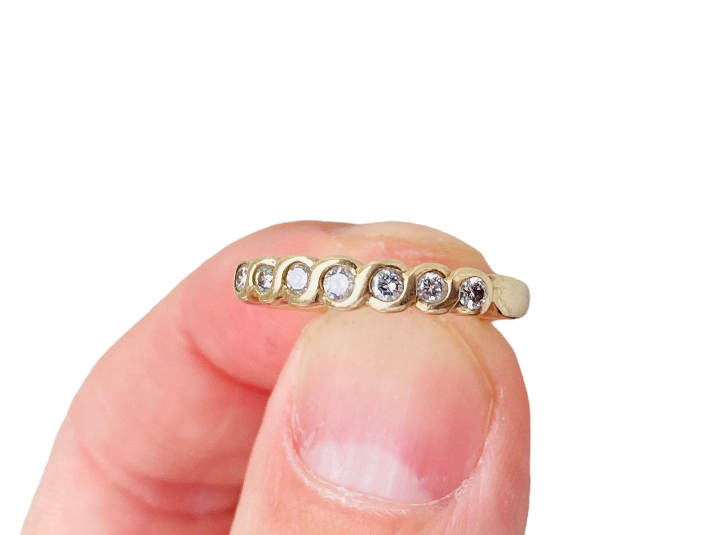 9ct Gold Diamond Ring