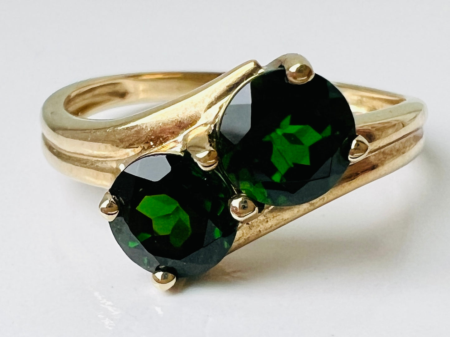 9ct Gold Diopside Ring