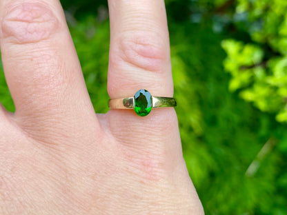 9ct Gold Diopside Ring