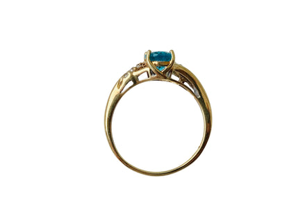 9ct Gold Apatite & Diamond Ring