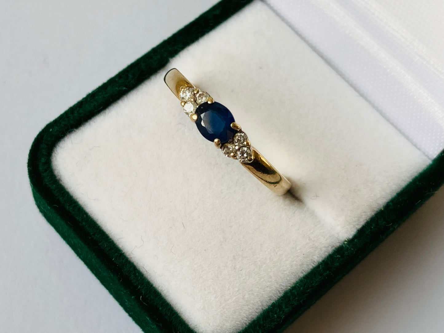 9ct Gold Sapphire & Diamond Ring