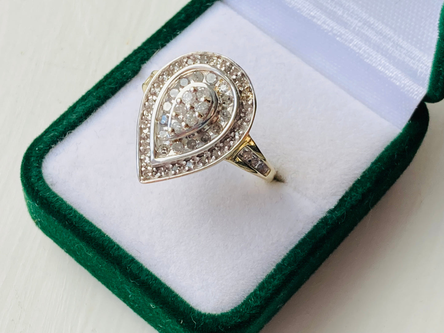 9ct Gold Diamond Ring