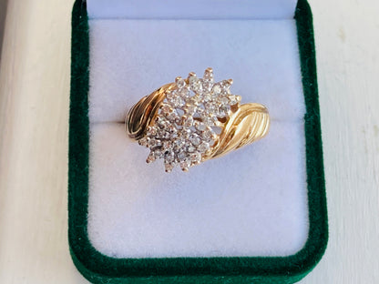 9ct Gold Diamond Ring