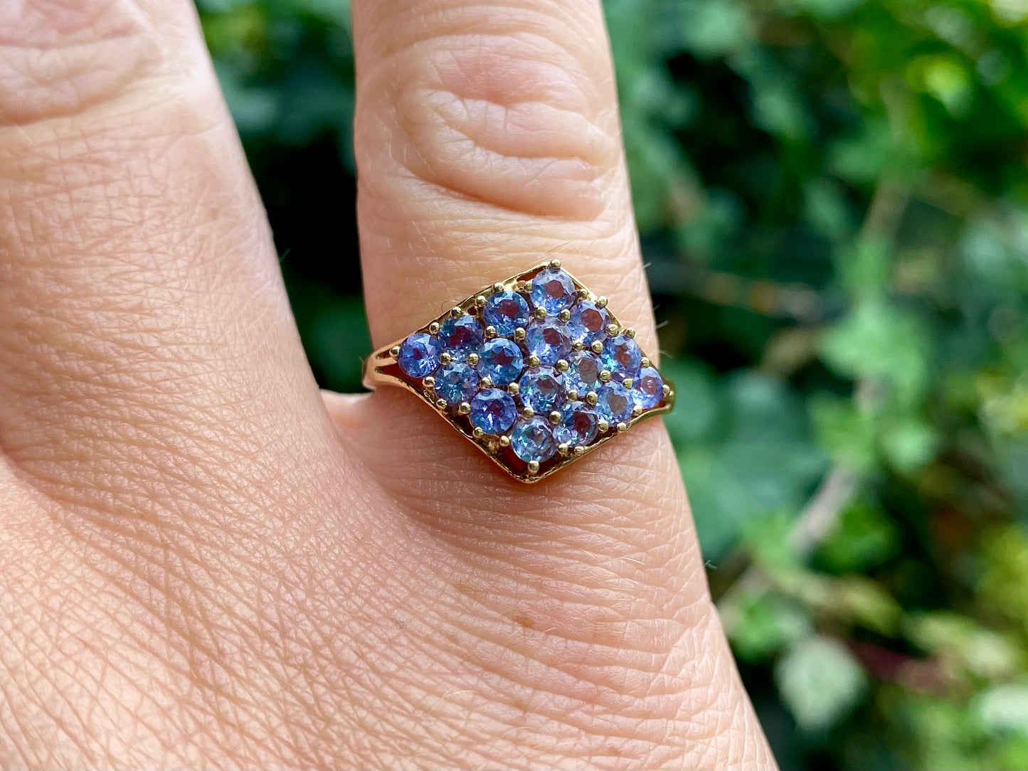 9ct Gold Tanzanite Ring