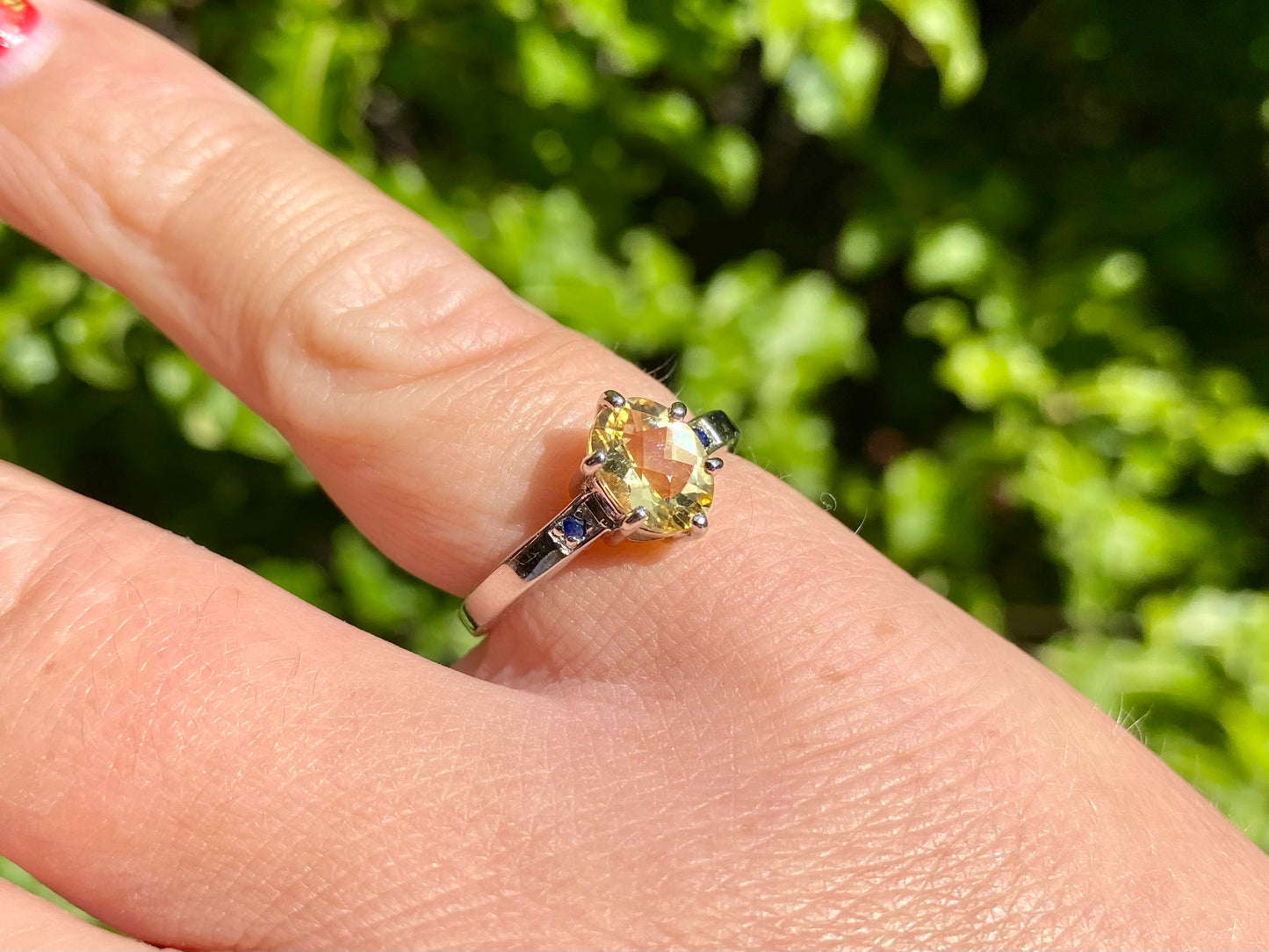 9ct Gold Lemon Quartz & Sapphire Ring
