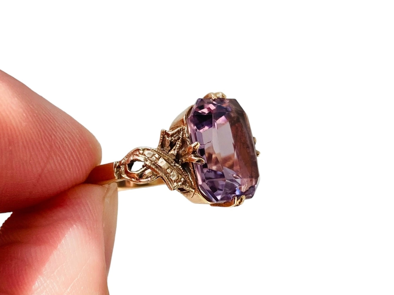 Vintage 9ct Gold Amethyst Ring