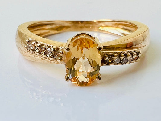 9ct Gold Citrine & Diamond Ring
