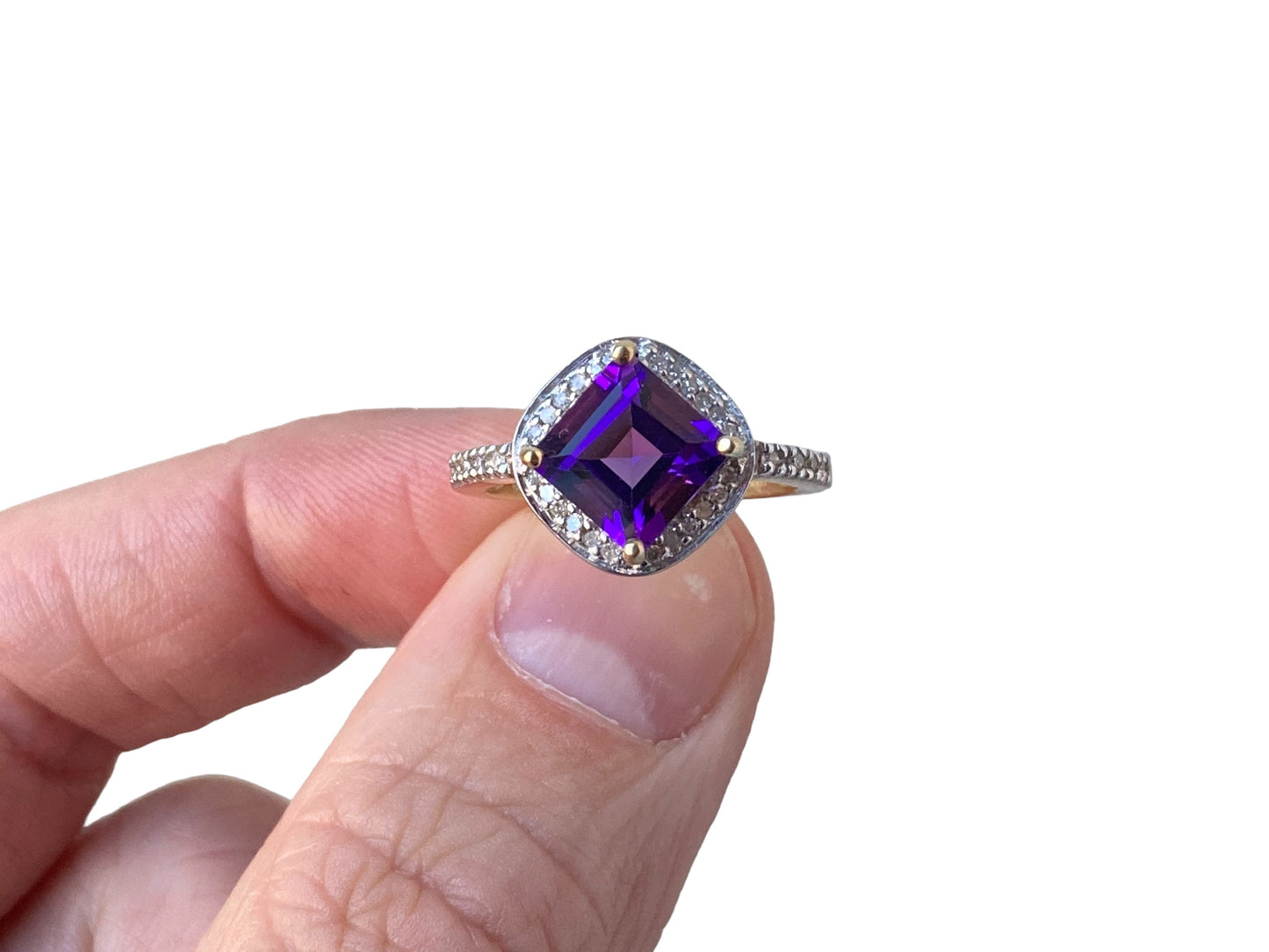 9ct Gold Amethyst & Diamond Ring