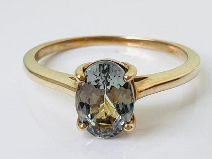 9ct Gold Spinel Ring