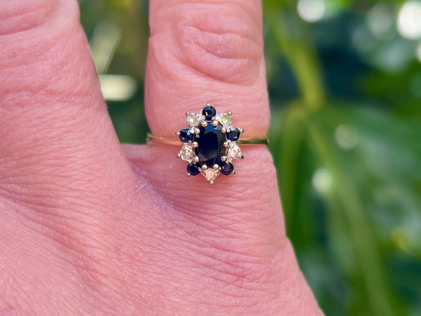 Vintage 18ct Gold Sapphire & Diamond Ring