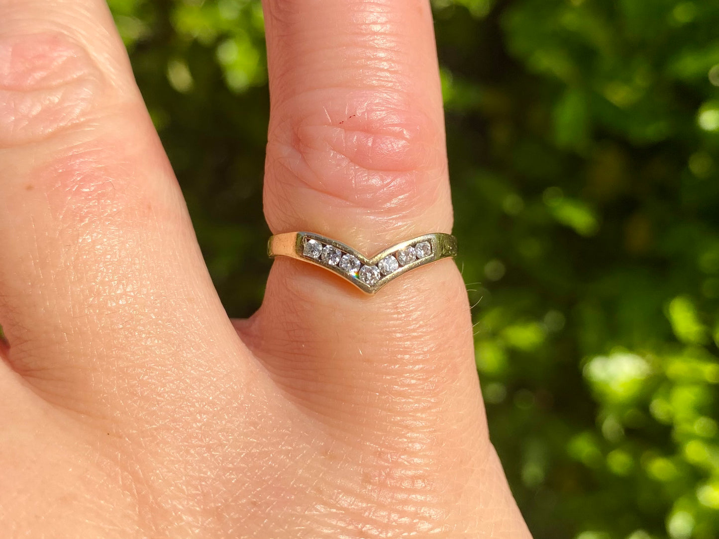9ct Gold Diamond Wishbone Ring