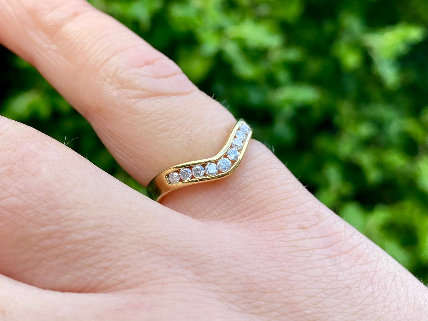 18ct Gold Diamond Wishbone/Chevron Ring