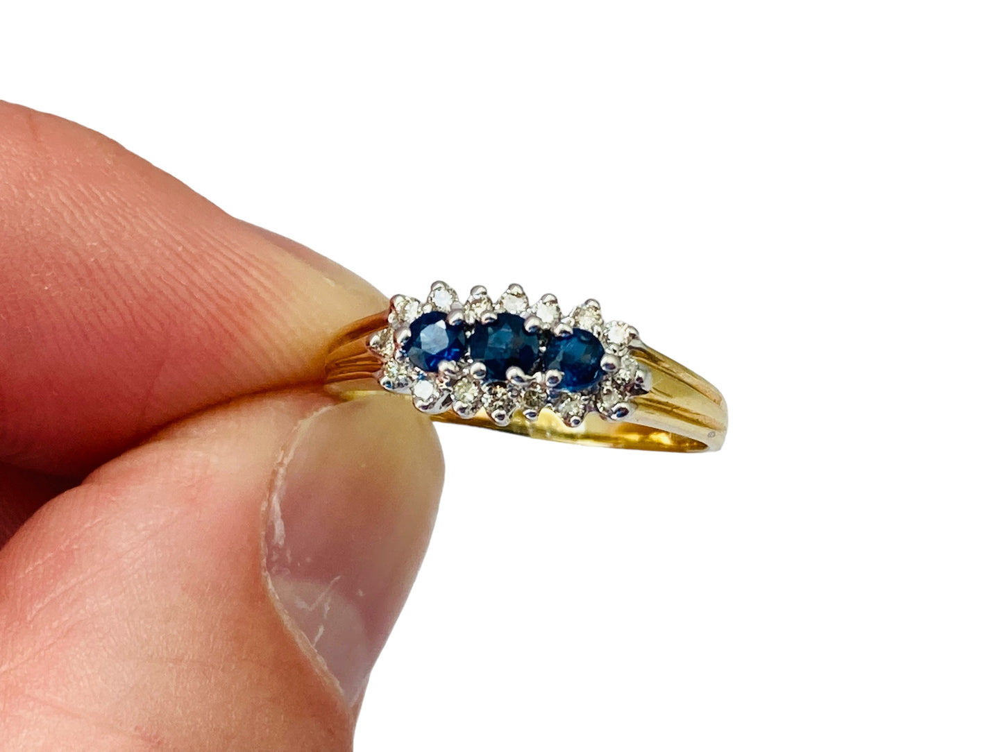 18ct Gold Sapphire & Diamond Ring