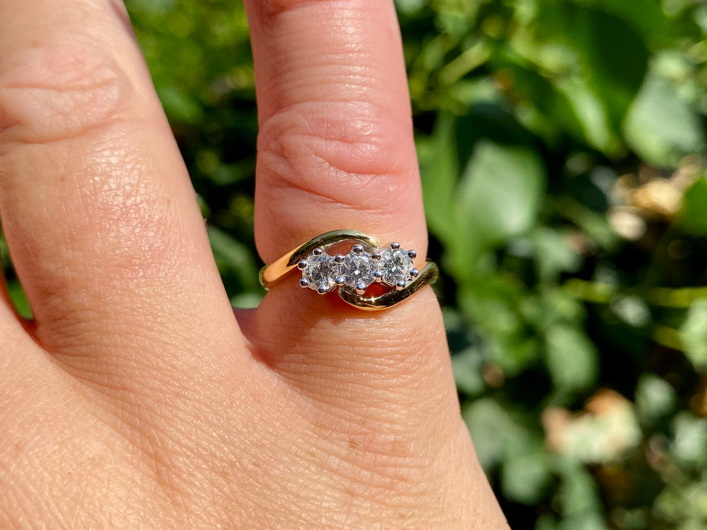 18ct Gold Three-Stone Diamond Ring