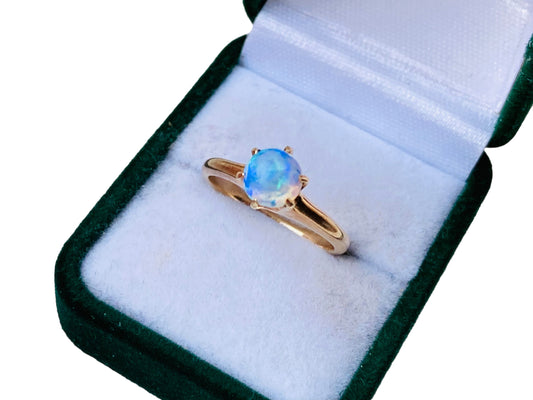 14ct Gold Opal Ring