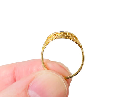 Antique 18ct Gold Sapphire & Diamond Ring