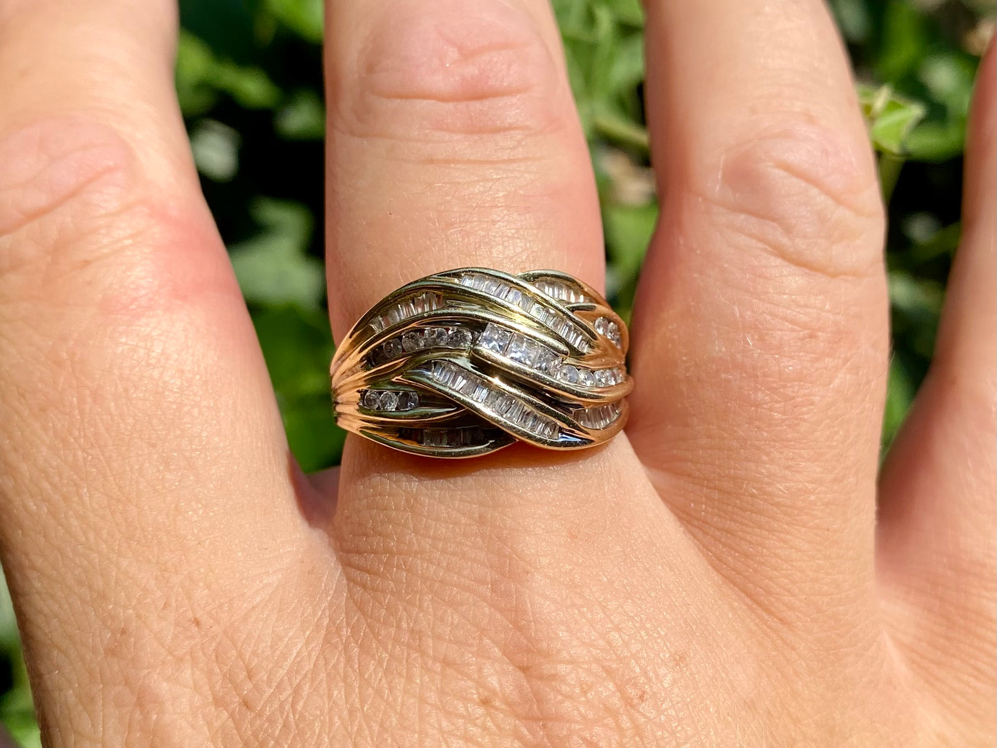 9ct Gold Diamond Ring