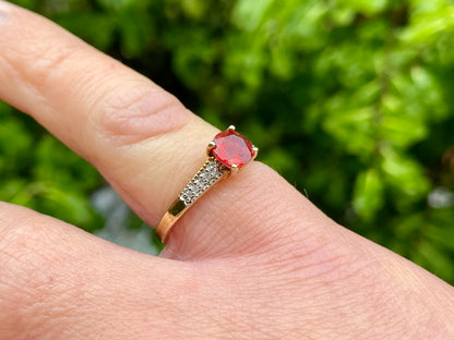 9ct Gold Tourmaline & Diamond Ring